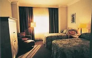 מלון אסטנה Okan Intercontinental